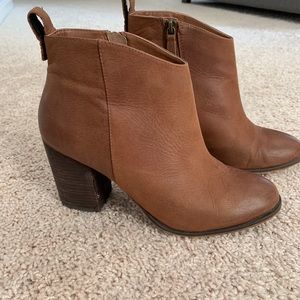 BP. Ankle Boots Tan